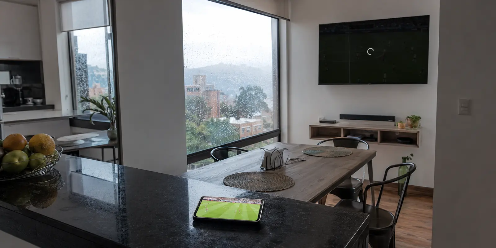 Una app extranjera no debería sacar todo mi televisor de Colombia