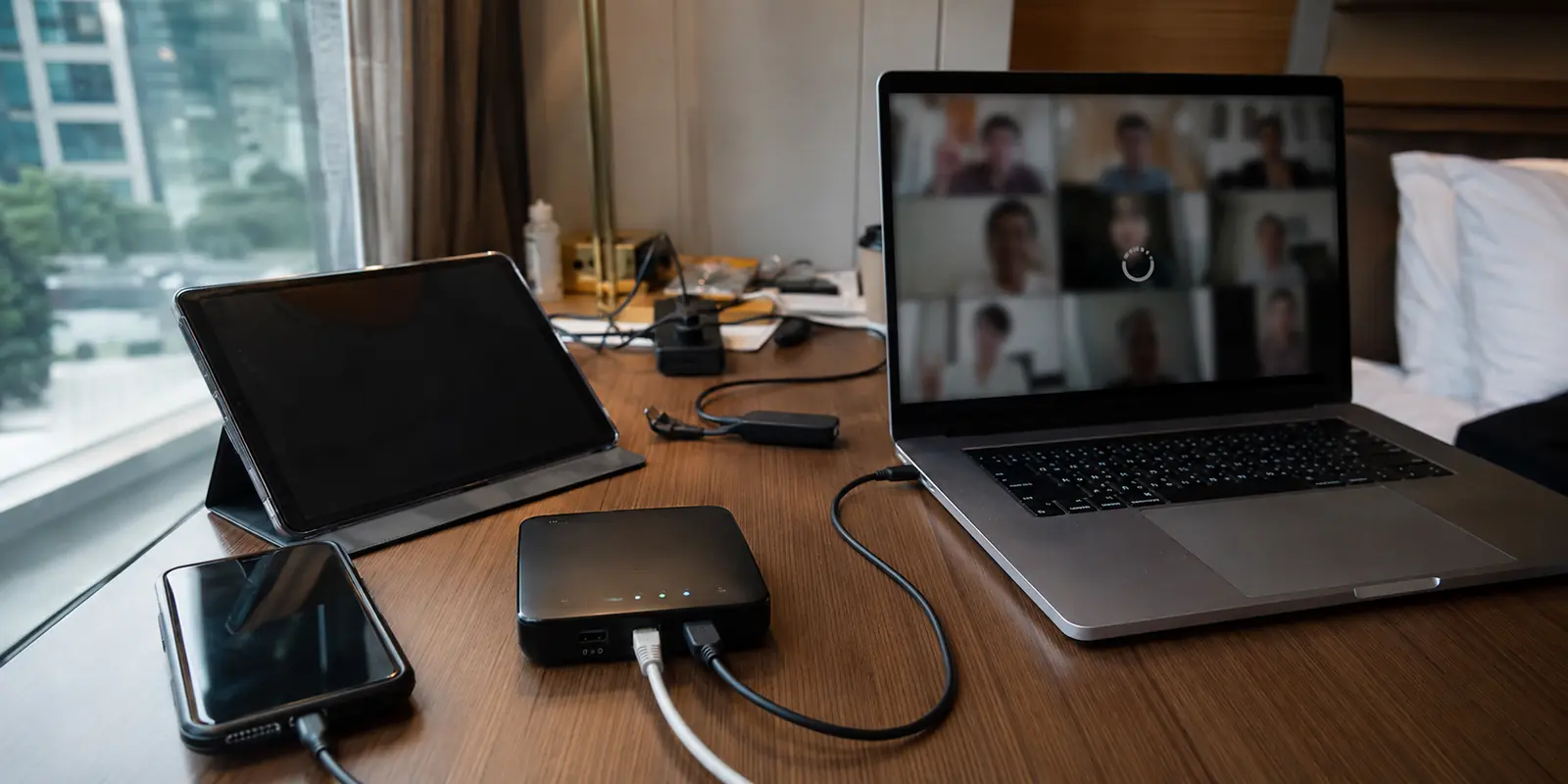 Router de viaje o VPN por dispositivo: separar las funciones